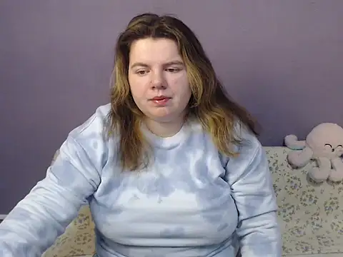 Snapshot of so_shy chatting on November 25, 2025, 7:30 am so shy online show from November 25, 2025, 7:30 am