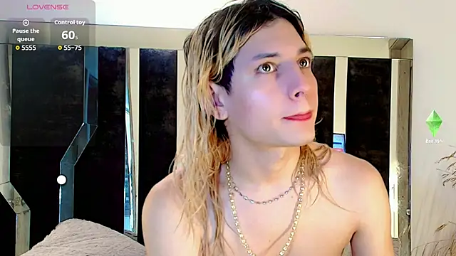 honey skin online show from November 19, 2025, 3:56 pm