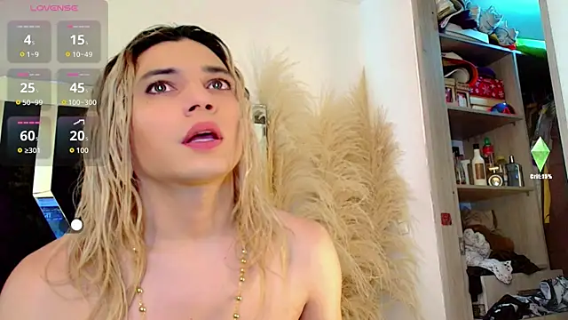 Snapshot of honey_skin chatting on February 12, 2026, 8:48 pm honey skin online show from February 12, 2026, 8:48 pm