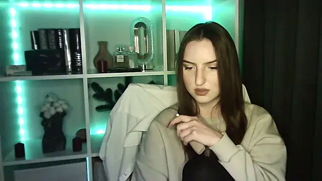 Snapshot of X_Alisa chatting on January 18, 2026, 8:01 pm X Alisa online show from January 18, 2026, 8:01 pm