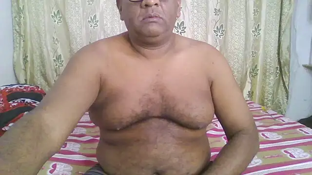 Beargryzzly online show from December 7, 2024, 2:42 am