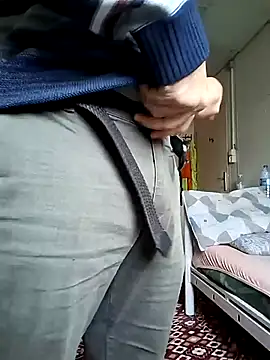 forfuntr online show from March 3, 2025, 10:06 am