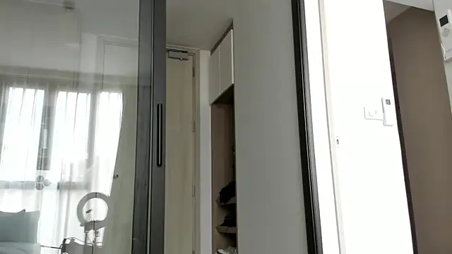 Snapshot of jane_sui chatting on February 26, 2026, 1:37 am jane sui online show from February 26, 2026, 1:37 am