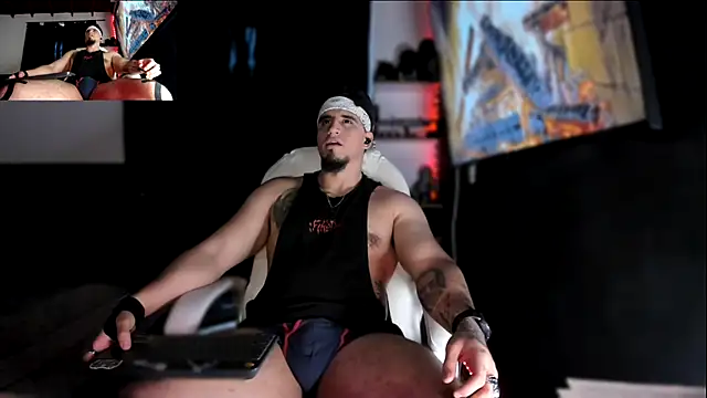 kingbear777 online show from December 3, 2024, 7:55 pm