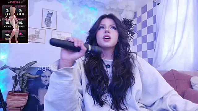 Ag4ta  online show from March 21, 2025, 10:50 pm