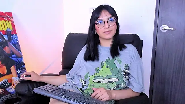 Snapshot of Collin_Sam chatting on February 24, 2026, 4:10 am Collin Sam online show from February 24, 2026, 4:10 am