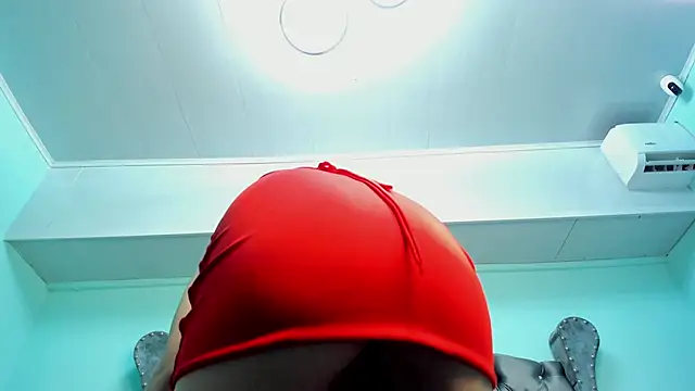 Snapshot of alice_greco chatting on December 18, 2024, 11:51 pm alice greco online show from December 18, 2024, 11:51 pm