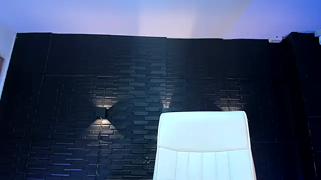 Snapshot of alice_greco chatting on October 8, 2025, 5:32 pm alice greco online show from October 8, 2025, 5:32 pm