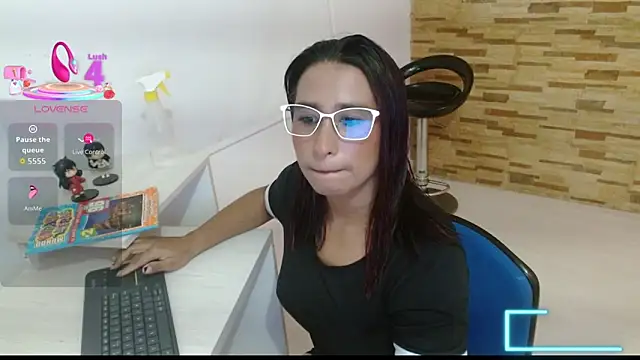 mrskatty online show from September 27, 2025, 11:37 am