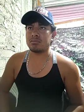 Snapshot of GusssHOT chatting on May 28, 2026, 9:56 pm GusssHOT online show from May 28, 2026, 9:56 pm