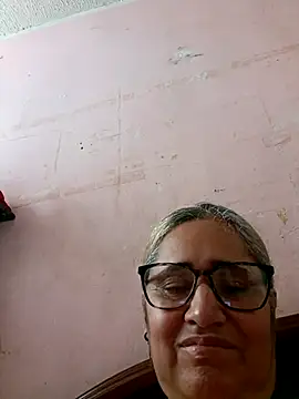  candi online show from October 3, 2025, 1:08 pm