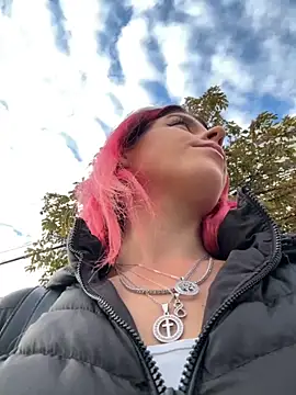 RiriRoseey online show from October 23, 2025, 6:34 am