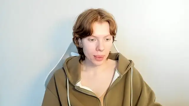 StellaDavis online show from February 3, 2026, 7:57 am