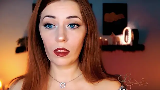 MissBeverlyMills online show from November 15, 2025, 2:53 am