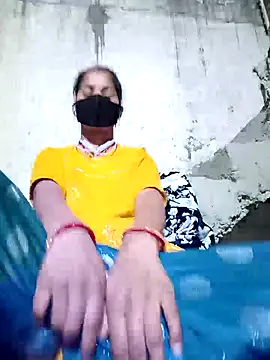 Anushka Ji online show from March 9, 2025, 4:44 pm