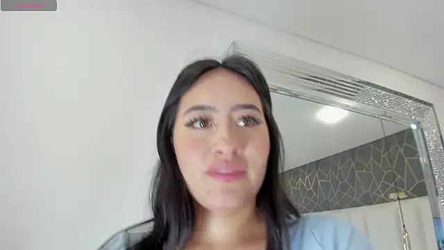 Snapshot of im_giselle_ chatting on February 27, 2026, 5:18 am im giselle online show from February 27, 2026, 5:18 am