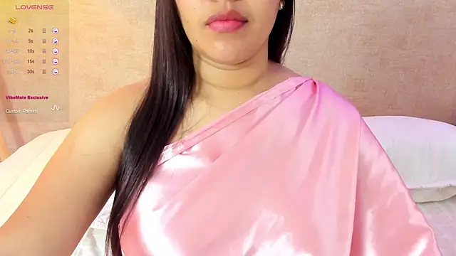 Snapshot of krishaa_ chatting on December 17, 2024, 3:49 pm krishaa online show from December 17, 2024, 3:49 pm