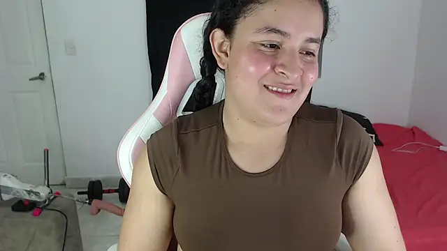 diana fitass online show from June 25, 2026, 1:05 am