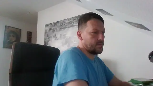 Snapshot of BennyLommy chatting on February 12, 2025, 1:16 pm BennyLommy online show from February 12, 2025, 1:16 pm