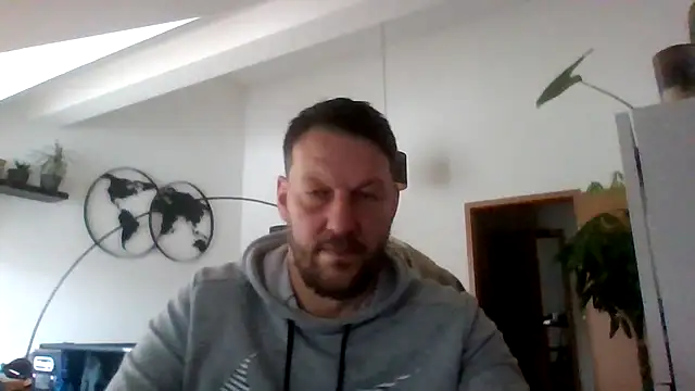 Snapshot of BennyLommy chatting on January 13, 2026, 10:09 am BennyLommy online show from January 13, 2026, 10:09 am