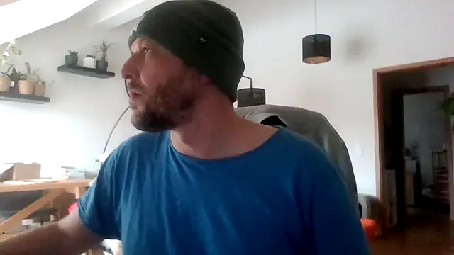 Snapshot of BennyLommy chatting on February 10, 2026, 12:53 pm BennyLommy online show from February 10, 2026, 12:53 pm