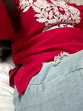 Snapshot of Sarita_7 chatting on February 21, 2026, 11:39 pm Sarita 7 online show from February 21, 2026, 11:39 pm