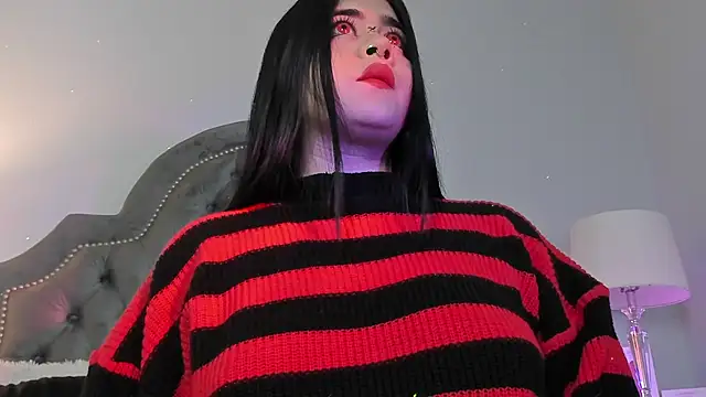 Snapshot of atena_hill chatting on November 28, 2025, 7:16 pm atena hill online show from November 28, 2025, 7:16 pm