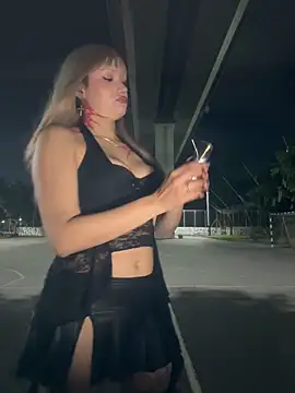 Snapshot of Electra_doll_ chatting on February 11, 2026, 1:10 am Electra doll online show from February 11, 2026, 1:10 am