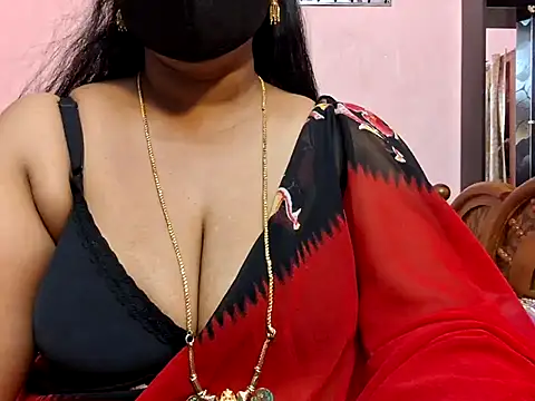 Snapshot of Pallavi-sri chatting on January 12, 2026, 6:24 pm Pallavi-sri online show from January 12, 2026, 6:24 pm