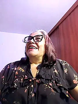 MARIANMILLS   online show from December 20, 2025, 1:02 am