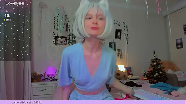 Neko kitsune1 online show from January 8, 2025, 9:12 pm