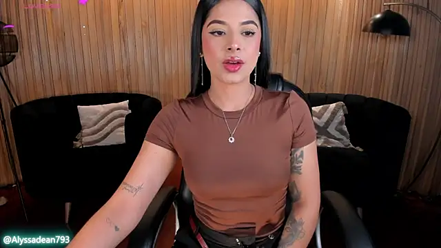 Snapshot of AlyssaDean chatting on March 26, 2026, 11:27 am AlyssaDean online show from March 26, 2026, 11:27 am