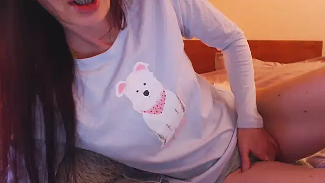 Snapshot of LovelyAndraGirl chatting on February 1, 2026, 12:48 pm LovelyAndraGirl online show from February 1, 2026, 12:48 pm