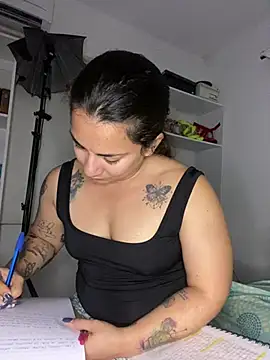 Amarantha 666 online show from April 3, 2026, 2:48 pm