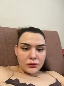 Snapshot of NikaMur chatting on November 28, 2025, 3:31 am NikaMur online show from November 28, 2025, 3:31 am