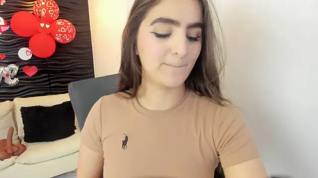 Snapshot of sofia_44 chatting on February 27, 2026, 1:33 pm sofia 44 online show from February 27, 2026, 1:33 pm