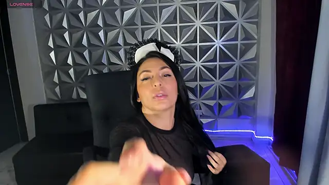 yourmagic venus online show from October 21, 2025, 10:43 pm