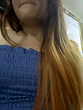 Snapshot of dayis_butera chatting on November 28, 2025, 11:40 pm dayis butera online show from November 28, 2025, 11:40 pm
