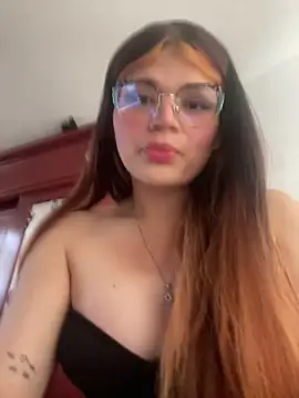 Snapshot of dayis_butera chatting on November 30, 2025, 2:43 pm dayis butera online show from November 30, 2025, 2:43 pm