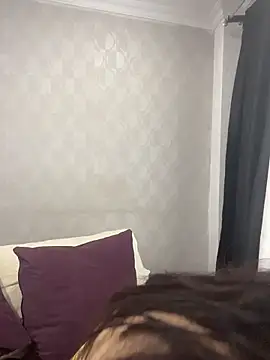 Snapshot of dayis_butera chatting on June 16, 2026, 1:03 pm dayis butera online show from June 16, 2026, 1:03 pm