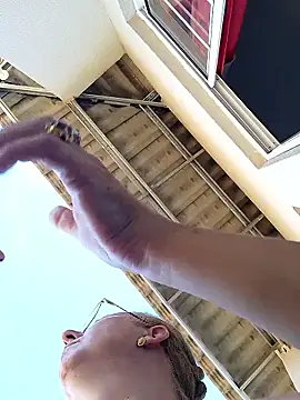 MILEIDE980 online show from January 14, 2026, 2:01 pm