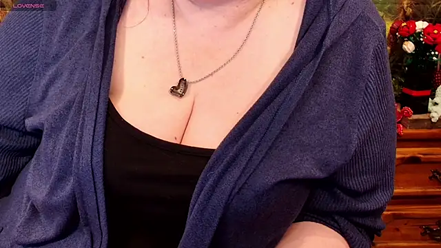 ZigglesJiggles online show from February 27, 2025, 4:32 pm