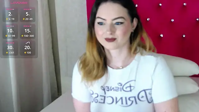 Erryka online show from January 14, 2026, 6:52 am