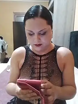 Snapshot of LilithRos3 chatting on February 5, 2026, 9:52 pm LilithRos3 online show from February 5, 2026, 9:52 pm