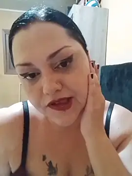 Snapshot of LilithRos3 chatting on February 10, 2026, 10:03 pm LilithRos3 online show from February 10, 2026, 10:03 pm