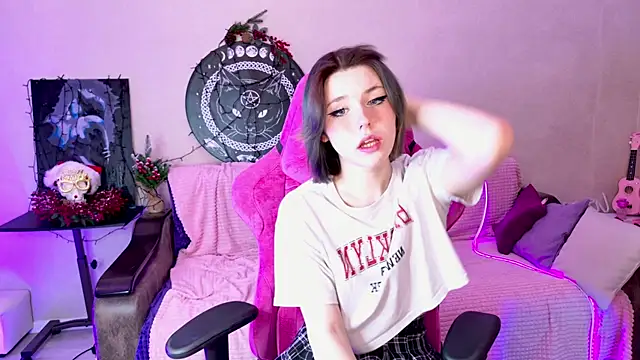 Alisa Black Star online show from January 18, 2025, 8:41 am