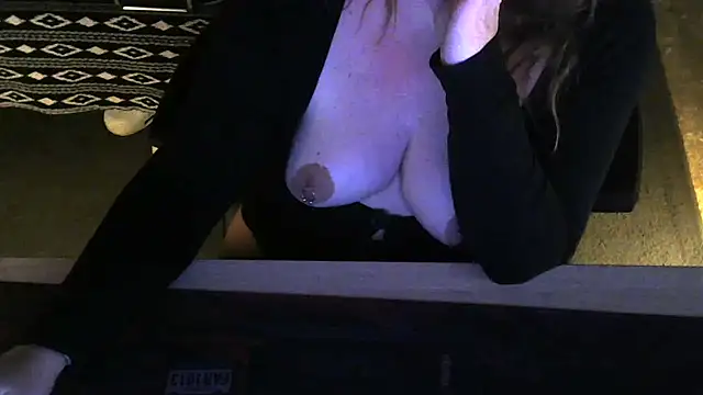 Silvia2277 online show from March 14, 2026, 7:08 pm