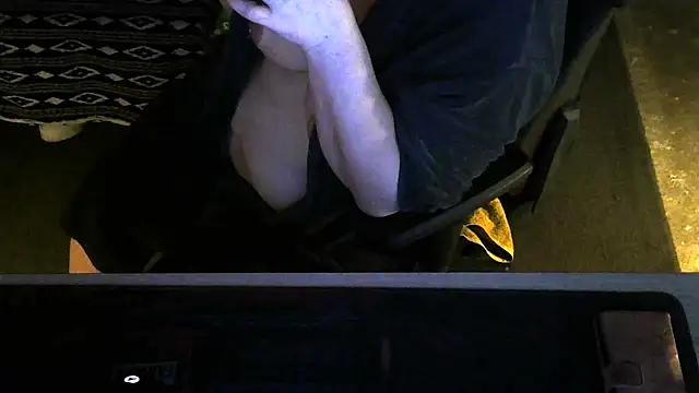 Silvia2277 online show from March 26, 2026, 9:53 pm