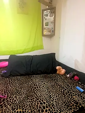 Snapshot of OriginalBarbieEst92 chatting on December 15, 2025, 4:17 am OriginalBarbieEst92 online show from December 15, 2025, 4:17 am