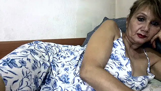 Andra Love online show from October 10, 2025, 8:08 pm